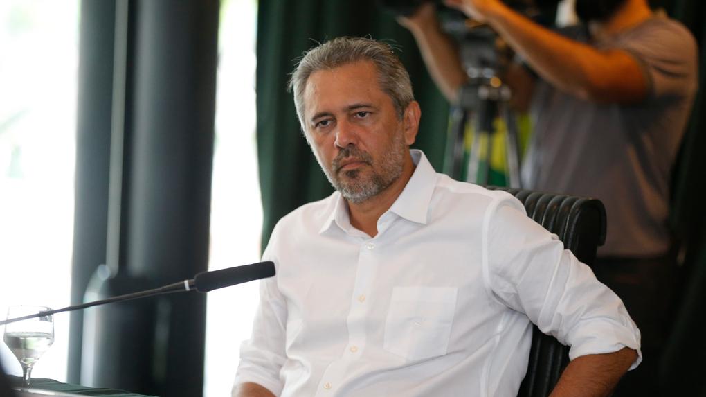Governador Elmano de Freitas falou sobre homicídio no IJF durante lançamento do serviço 'Empresa Mais Simples: Abre no Zap'
