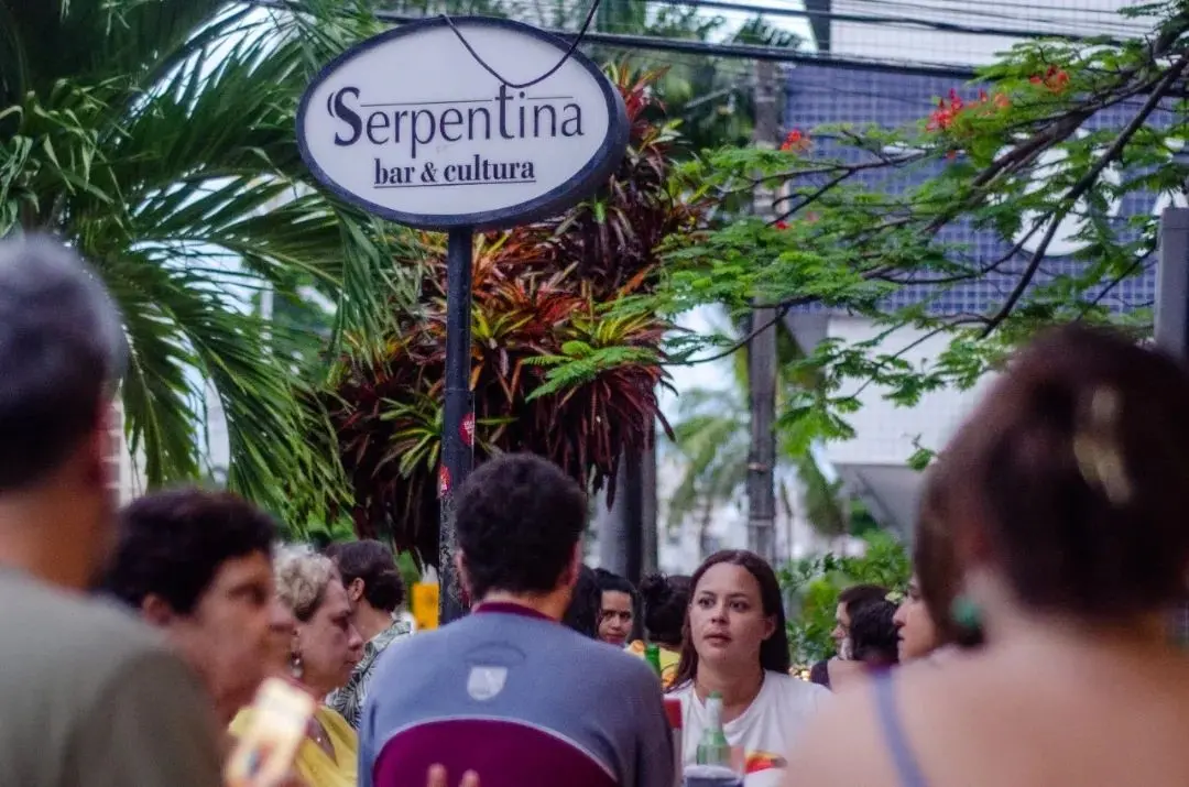 Serpentina Bar e Cultura