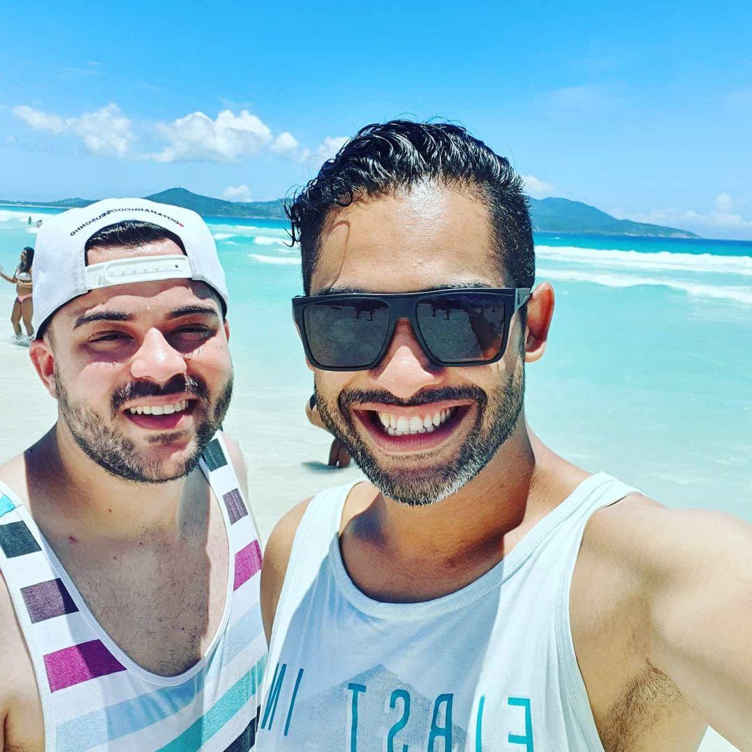 Henrique Nascimento e Wagner Cardoso Soares relatam homofobia de empresa de convites de casamento