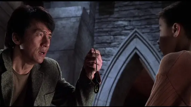 Cena do filme 'O Medalhão'