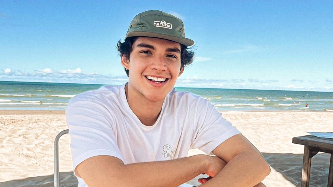 Filho de Tom Barros, Gabriel Almeida faz sucesso nas redes sociais com  vídeos de humor - Verso - Diário do Nordeste