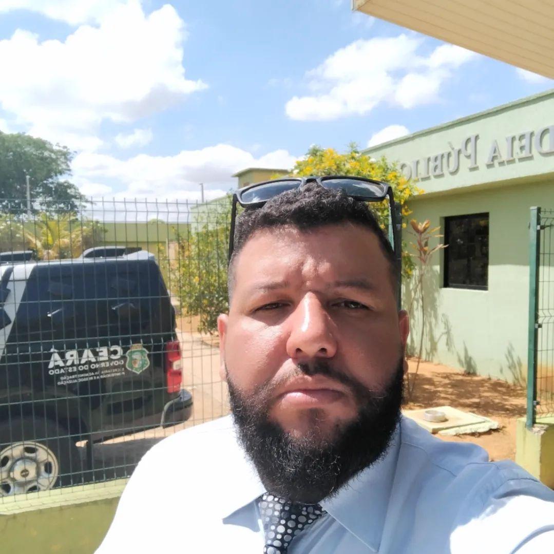 Selfie de advogado morto no Crato