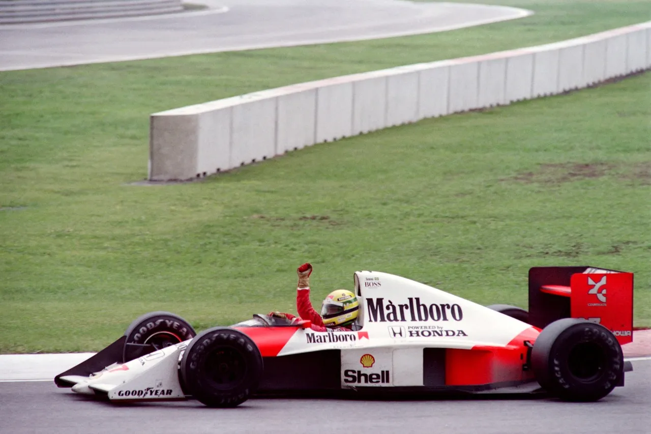 Senna foi um dos maiores ídolos do esporte nacional
