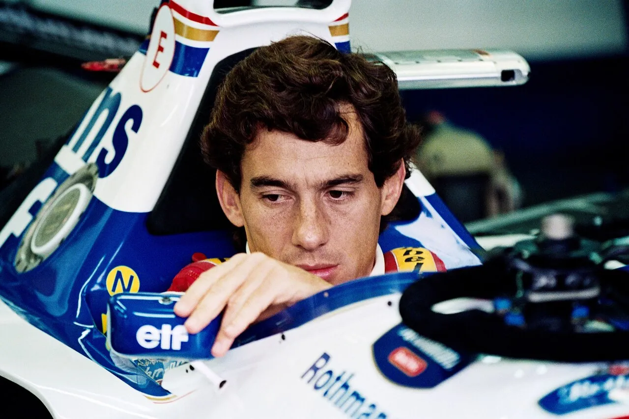 Senna perdeu a vida pilotando uma Willians em 1994