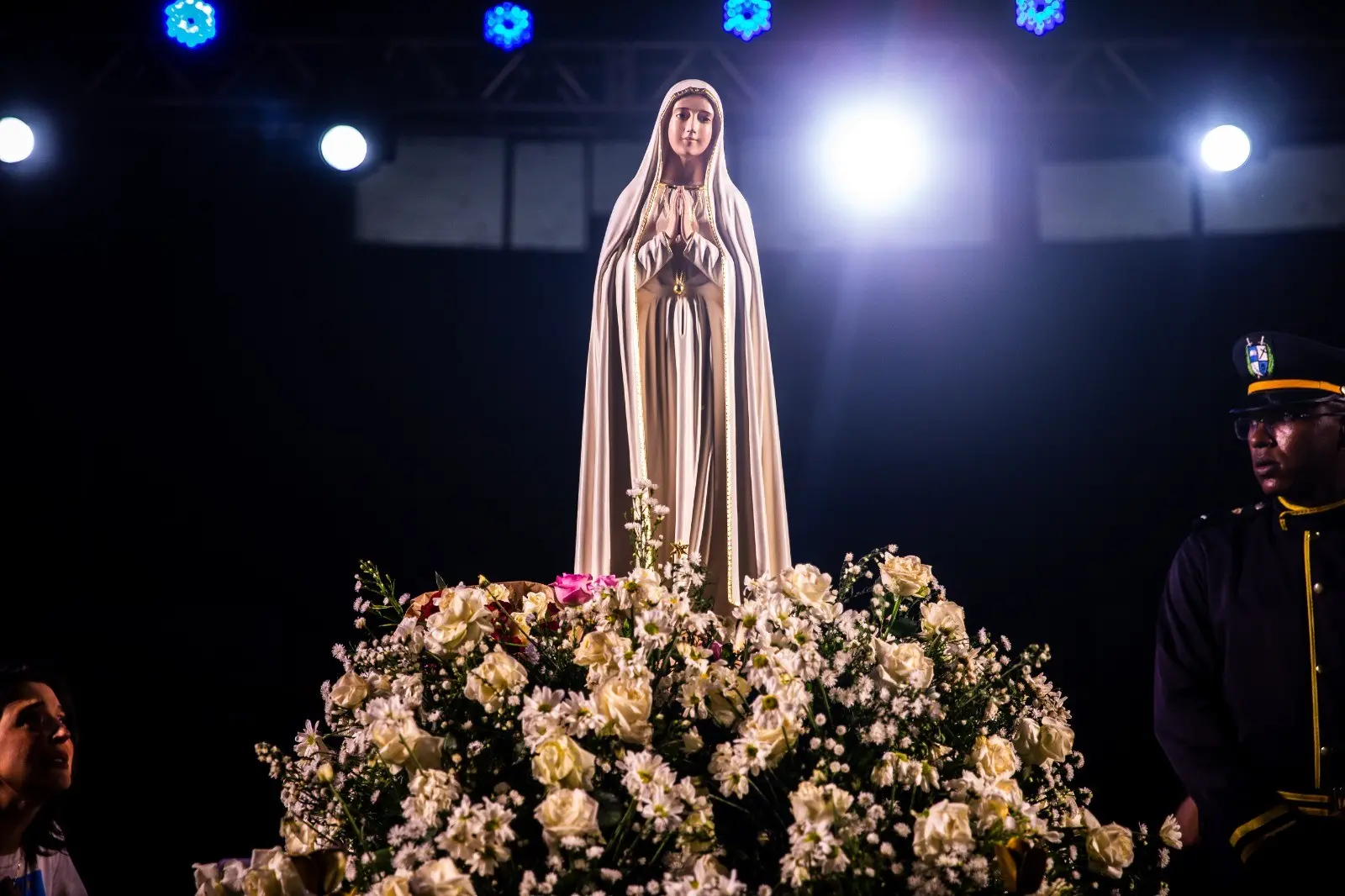 nossa senhora no ginásio paulo sarasate