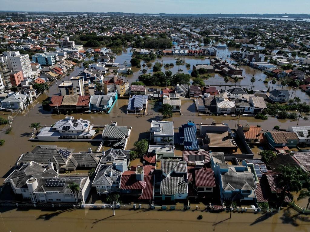 Enchentes em Porto Alegre