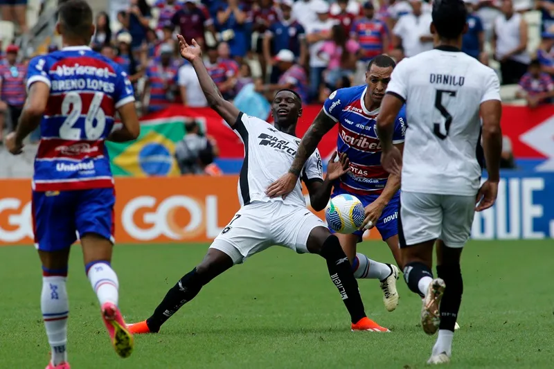 Fortaleza soma quatro empates pela Série A.
