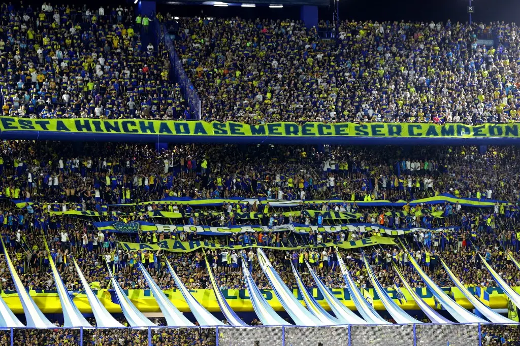 Imagem mostra torcedores