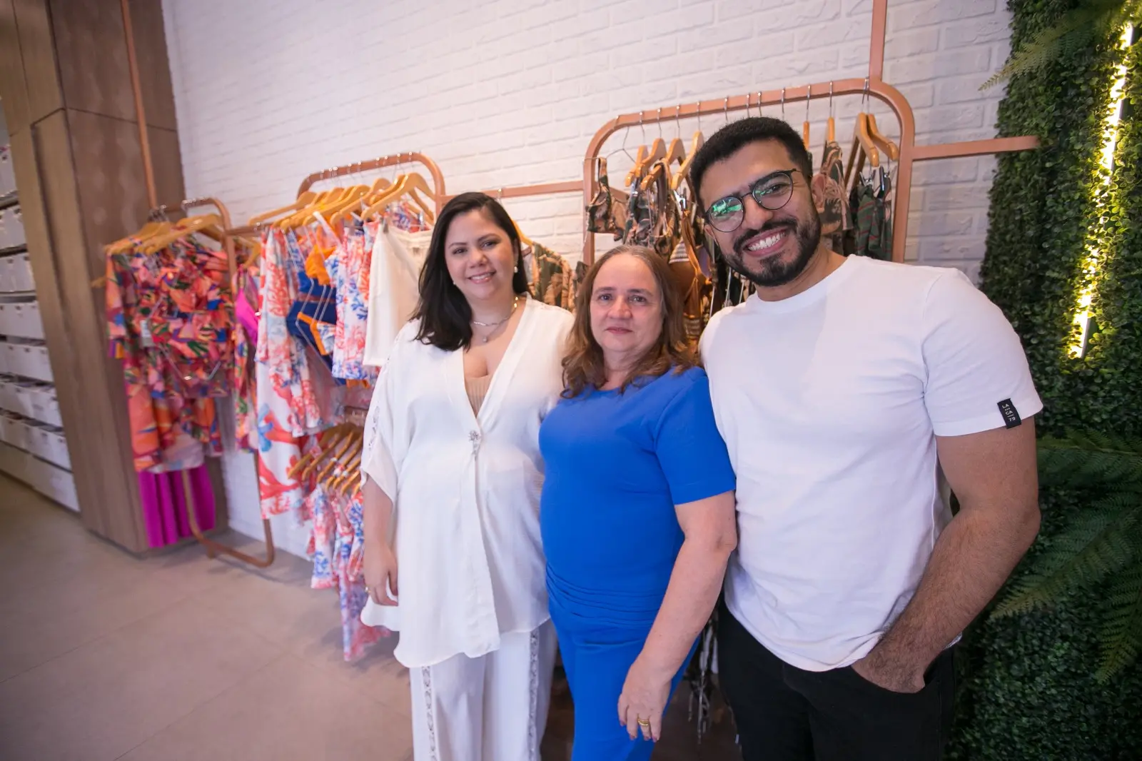 ana tavares e familia