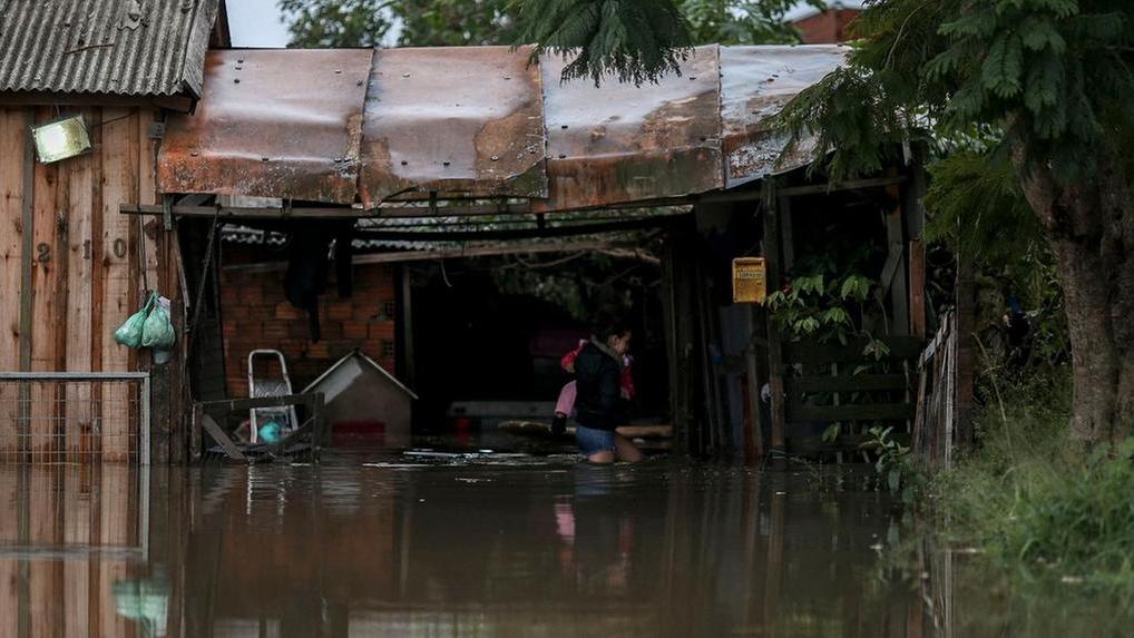 Mais de 150 pessoas já morreram no Rio Grande do Sul em decorrência das enchentes