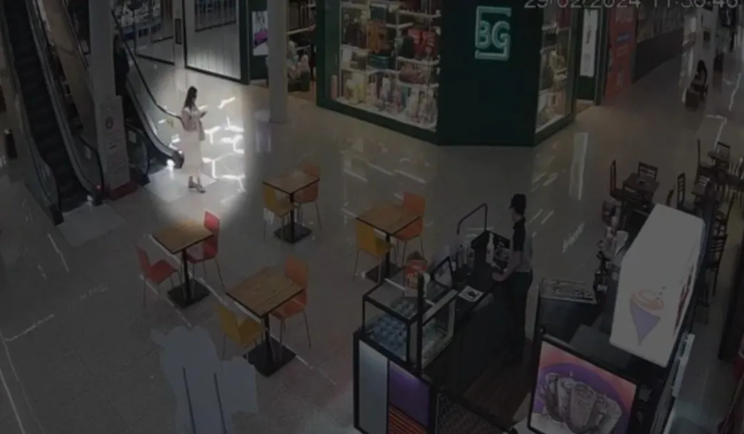 A mulher foi vista pela última vez em um shopping do Rio de Janeiro