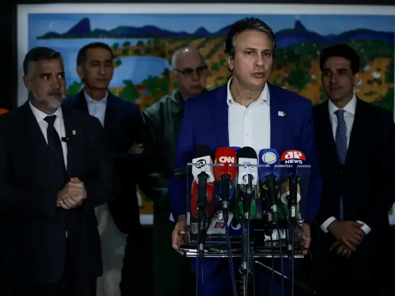 Camilo Santana, ministro da Educação