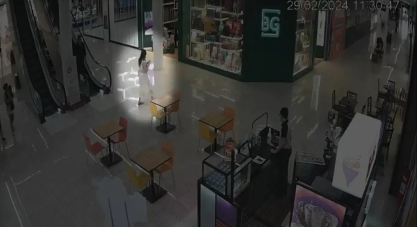 Última imagem de Anic registrada em um shopping