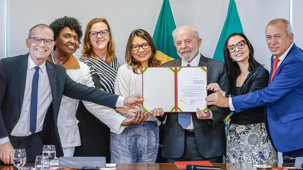 Lula sanciona lei que coloca sigilo em nomes de vítimas de violência doméstica