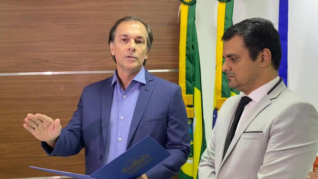 Gardel Rolim e Marcelo Mendes em solenidade na Câmara Municipal de Fortaleza