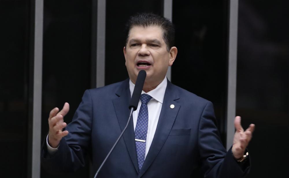 Mauro Benevides Filho nomeado vice-líder do Governo Lula