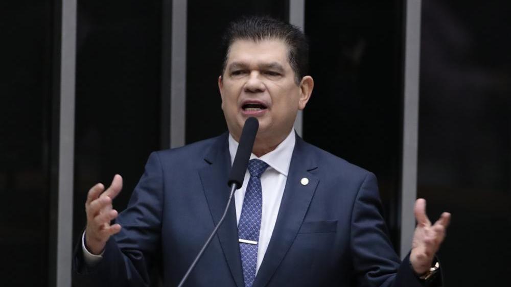 Mauro Benevides Filho nomeado vice-líder do Governo Lula