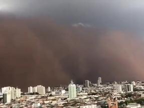 Nuvem de poeira em Ribeirão Preto