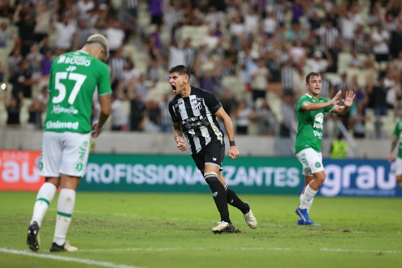 O Ceará saiu atrás no placar, mas empatou com Facundo Barceló.