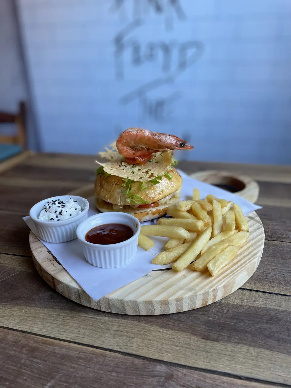 Hambúrguer Mucuripe tem o camarão como ingrediente especial