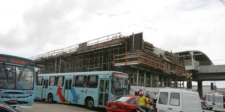 Estação Parangaba VLT Parangaba-Mucuripe em 2014. Obra só ficou pronta em 2018