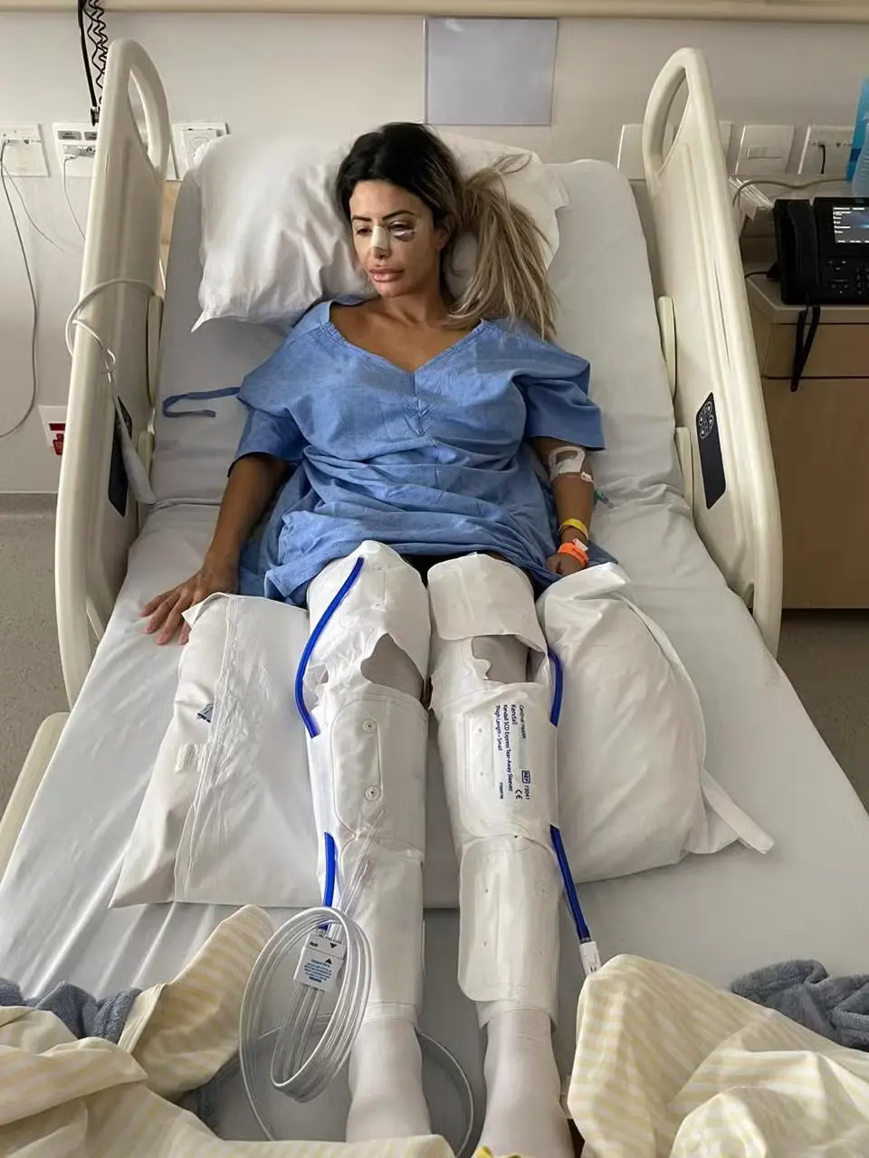 Ao denunciar, Janaina compartilhou imagens das agressões e do atendimento no hospital