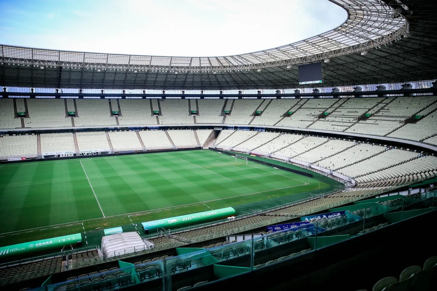 Setor Sul da Arena Castelão conta com a falta de diversas cadeiras