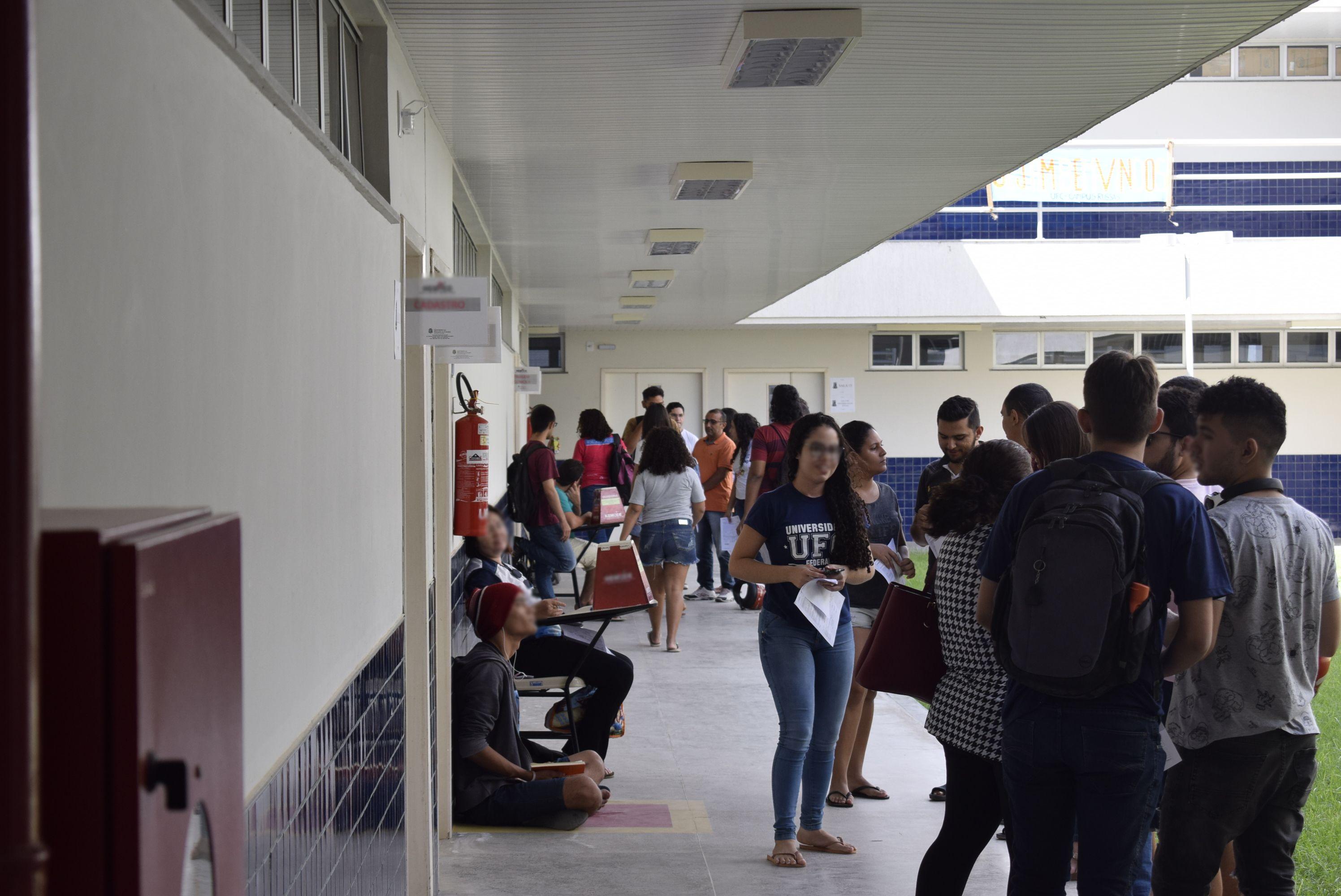 Estudantes no Campus de Russas da UFC