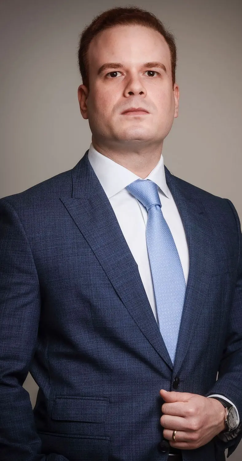 Bruno Teles é presidente da Comissão de Acompanhamento de Licitações e Contratos da OAB-CE