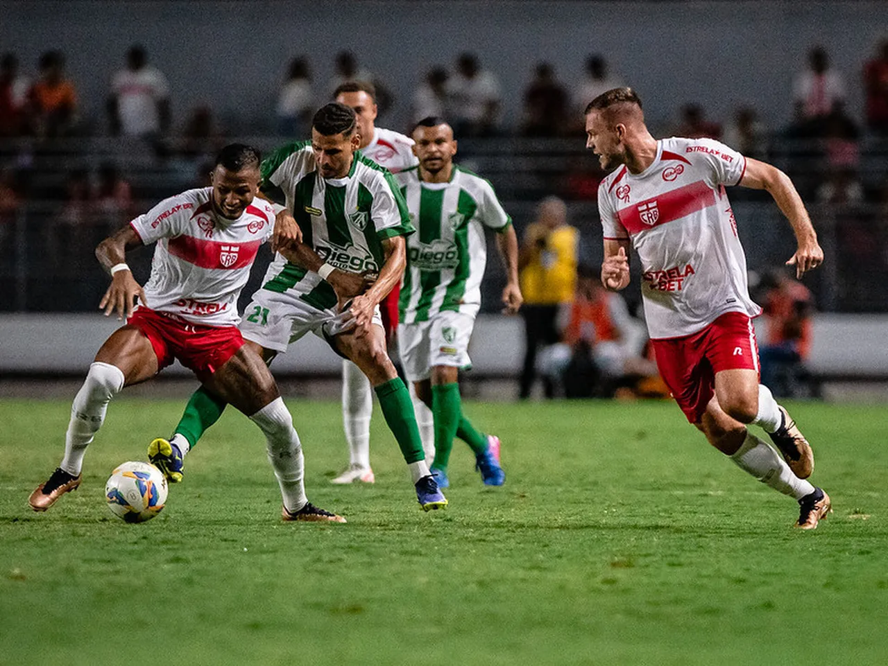 Em 16 jogos, a única vitória do CRB por 3 gols de diferença foi diante do Murici pelo Estadual