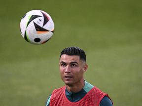 Cristiano Ronaldo em treino de Portugal
