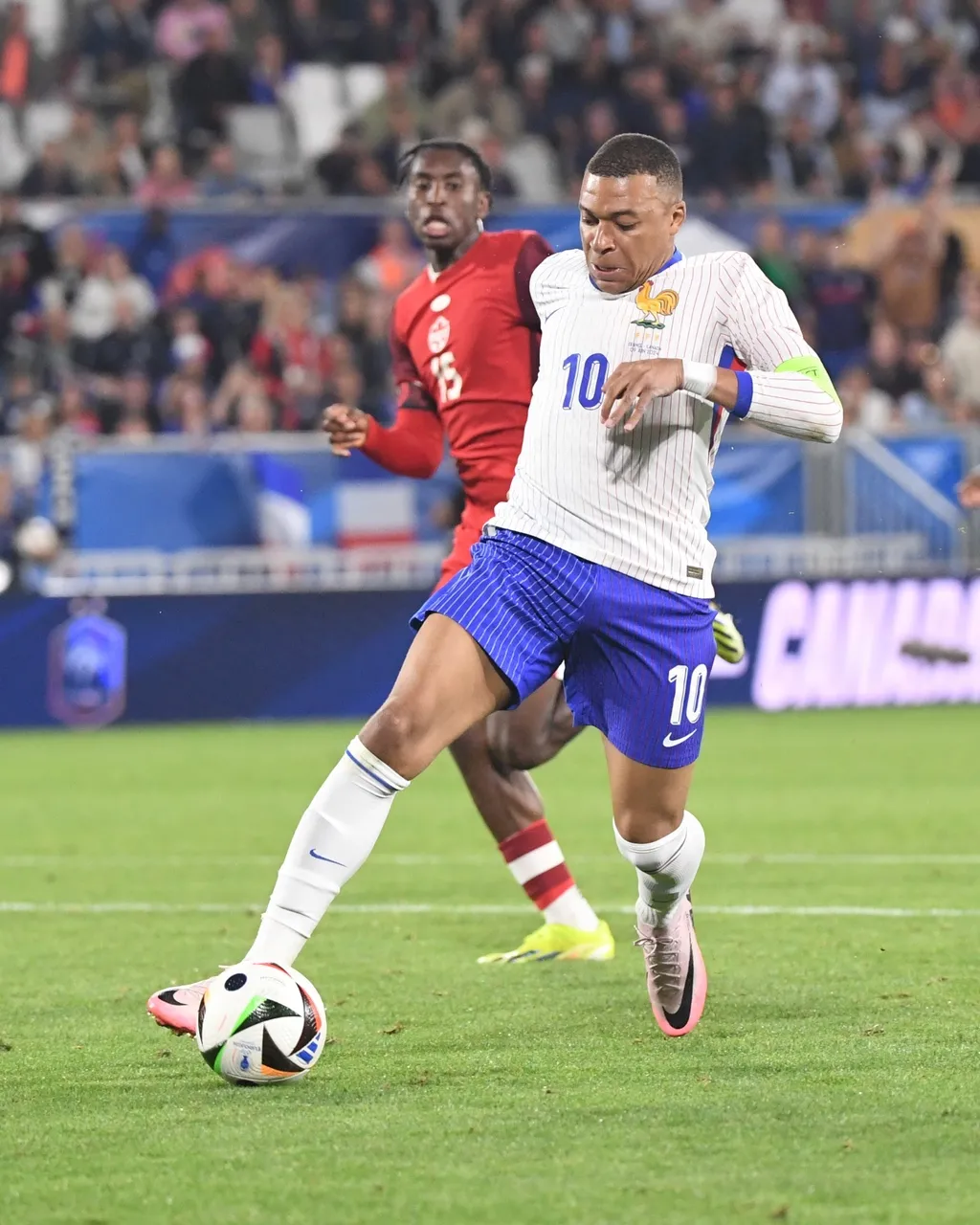 Mbappé é um dos astros da Eurocopa