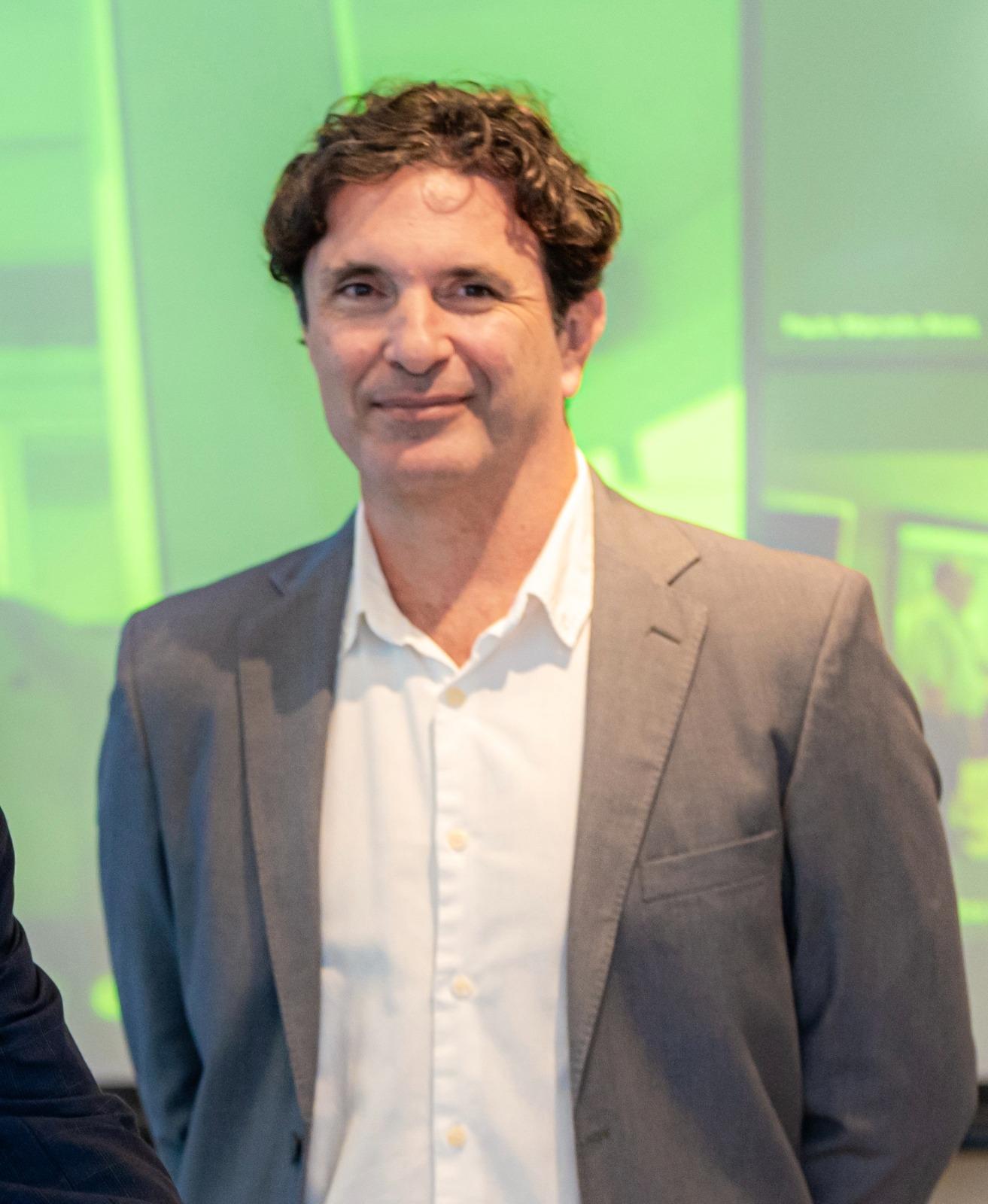 Hugo Diogo é gerente de Comunidade e Performance Social da Fortescue na América Latina