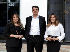 XP reforça seu time de banqueiros (esq. para dir.) Vladia Alencar, Francisco Sousa e Wanadia Martins