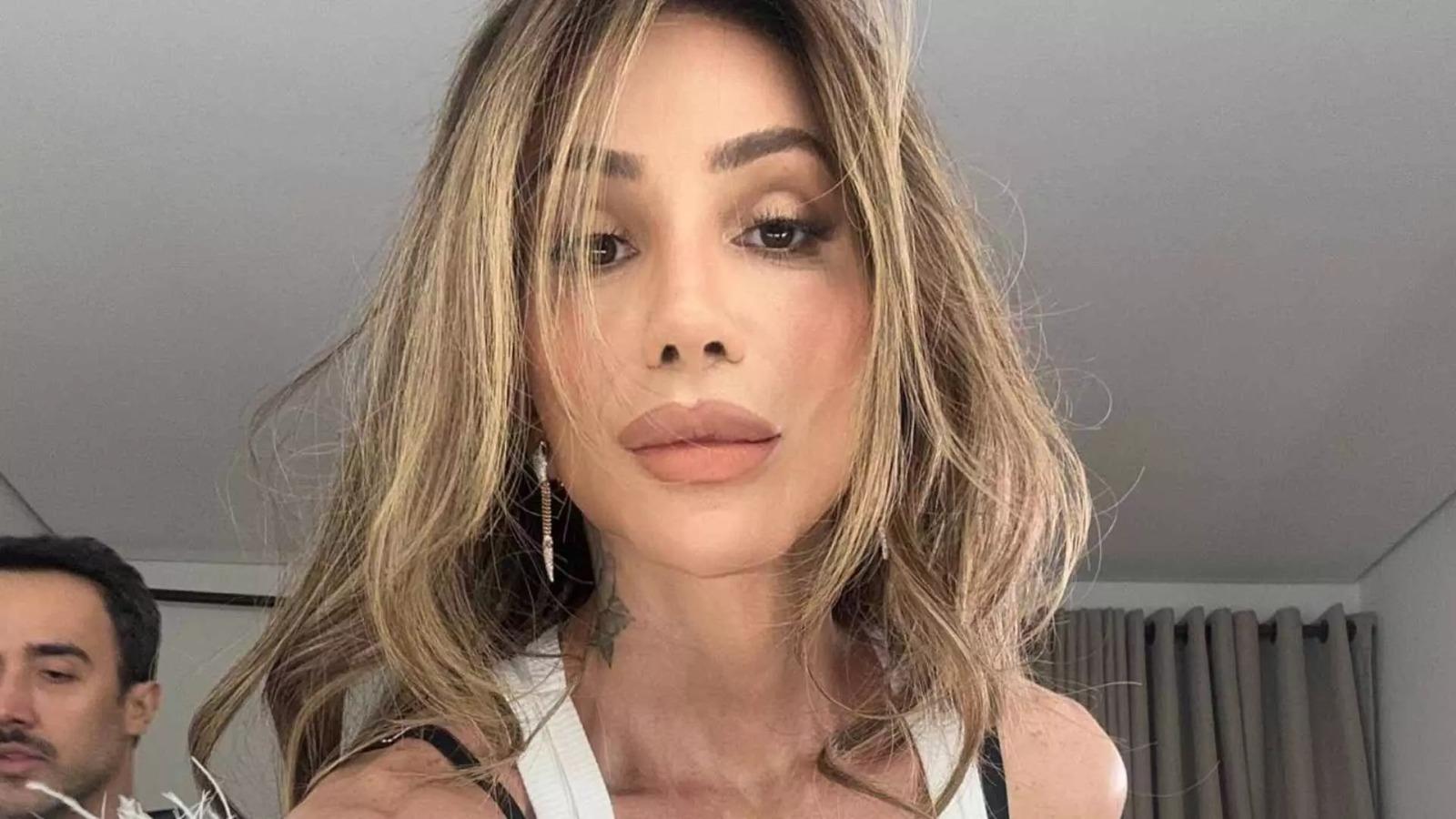 selfie Maya Massafera