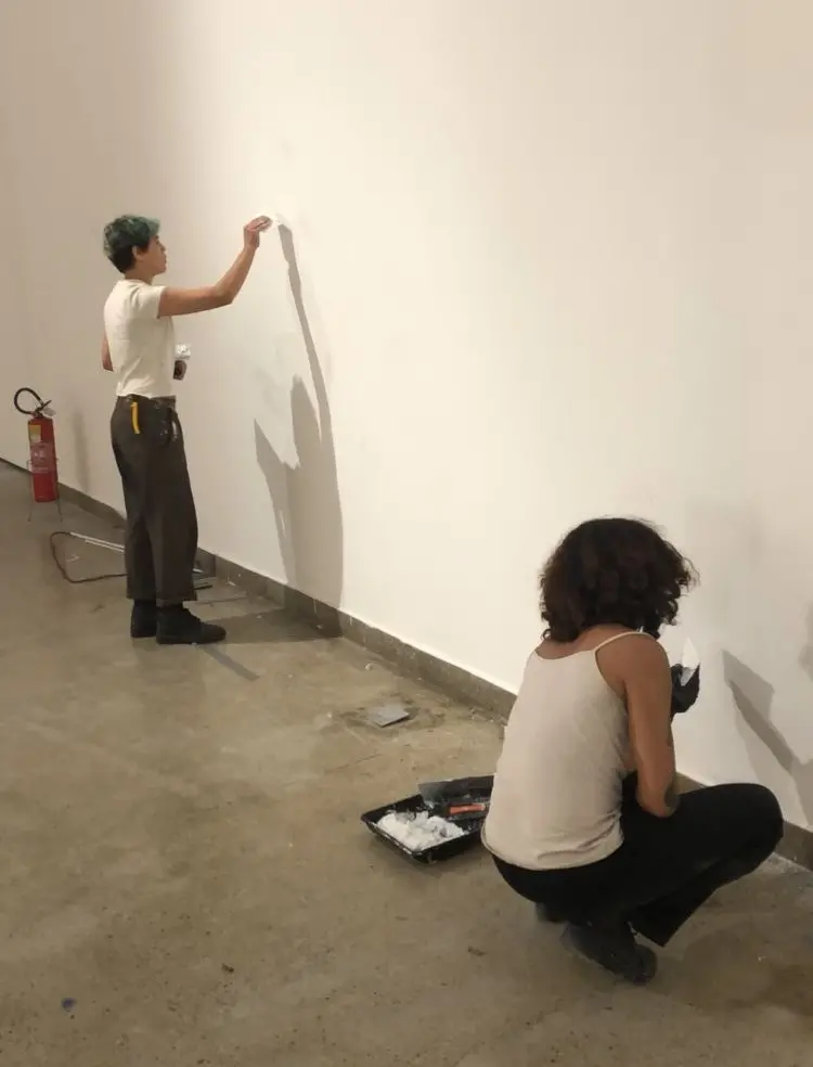 Trabalhos são feitos em duplas, trios ou grupos maiores, a depender da demanda