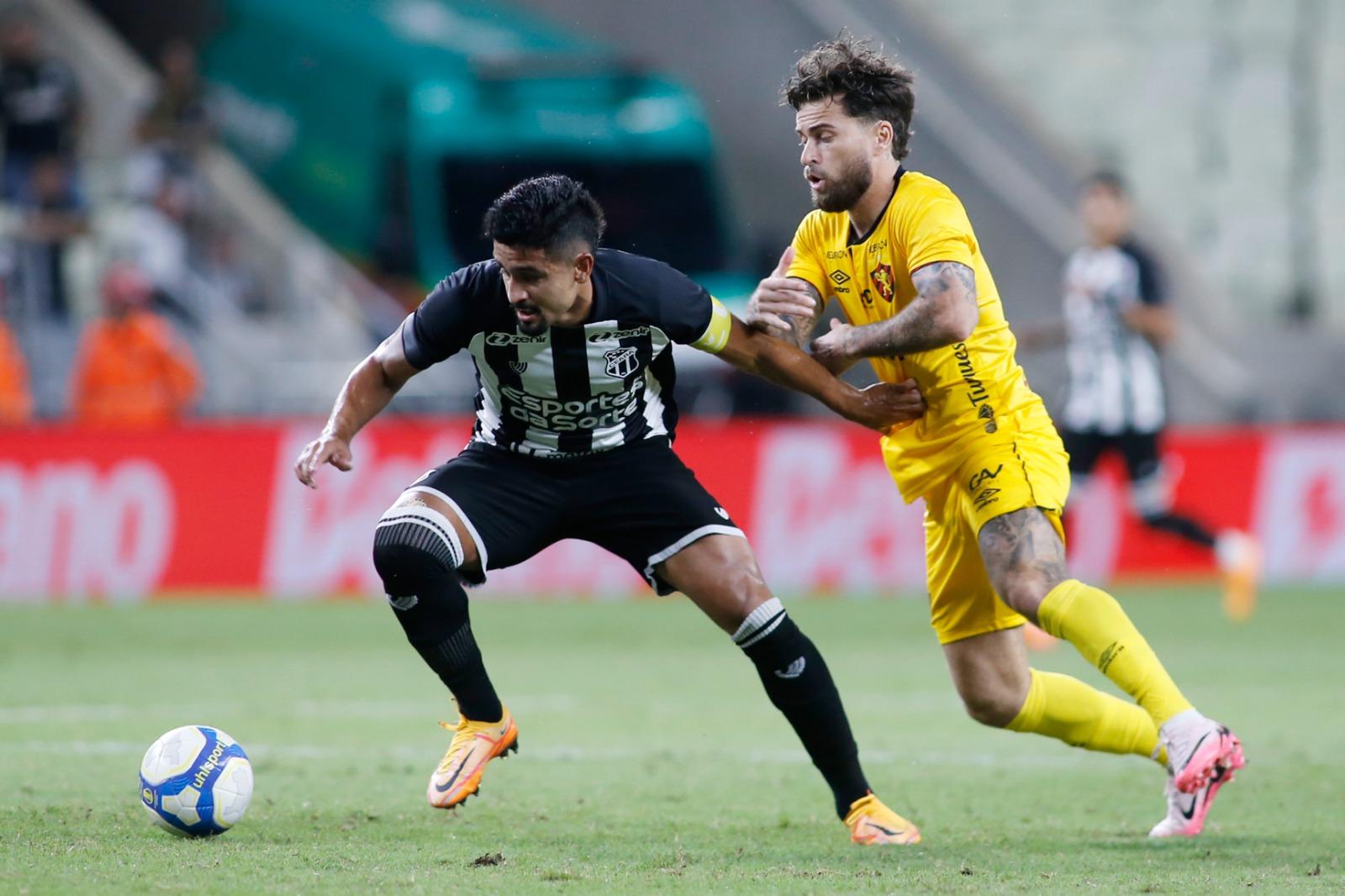 imagem mostra jogaddores