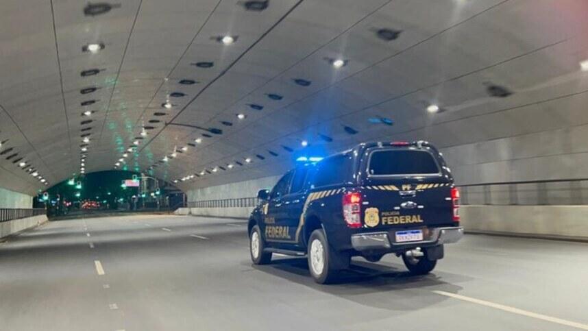 O grupo investigado é responsável pela maior fraude da história do mercado financeiro do Brasil, estimada em cerca de R$ 25,3 bilhões.