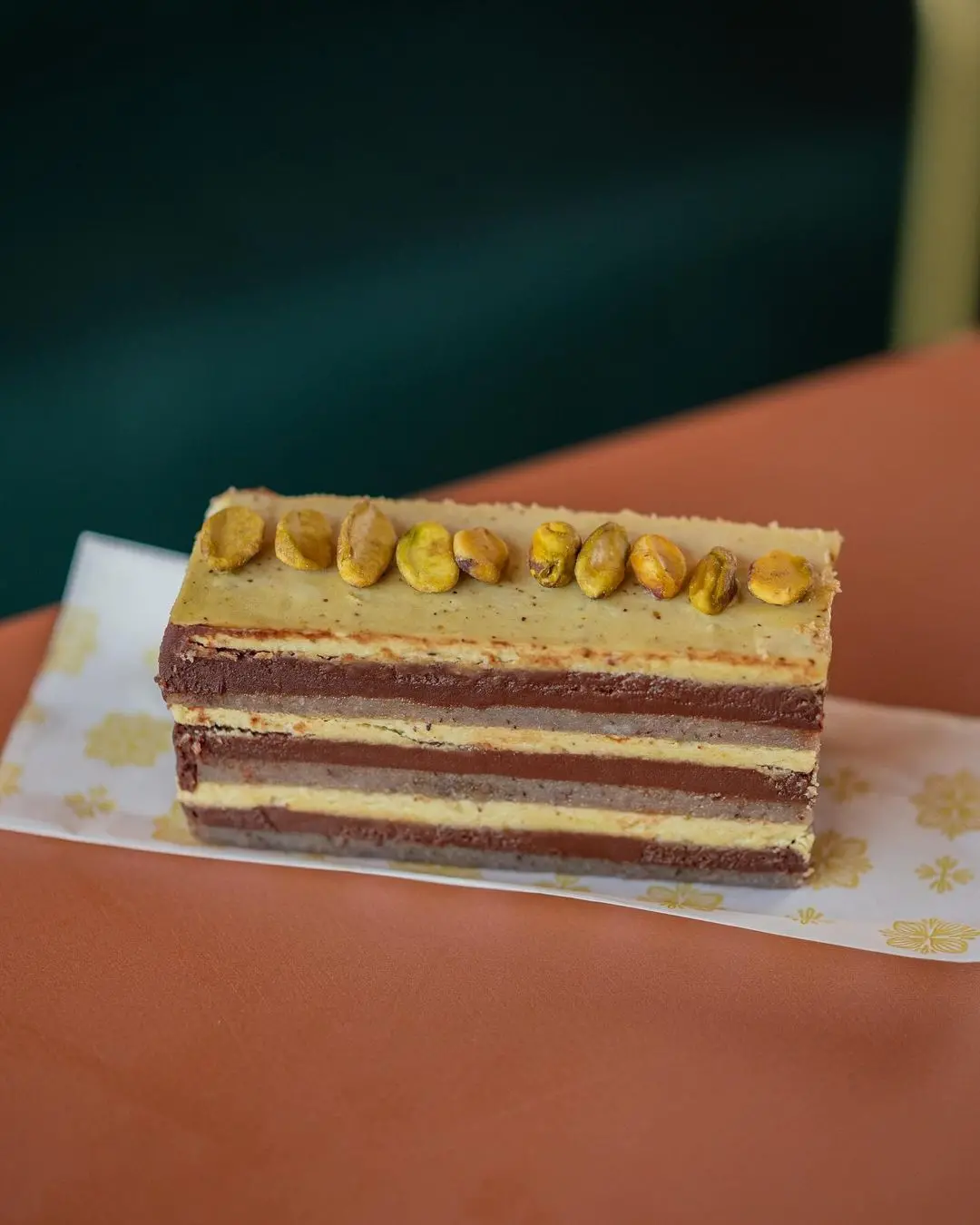 Gateau Opera une sabor do pistache à castanha de caju