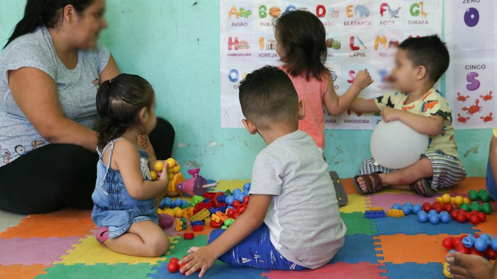 Crianças em creche no Ceará