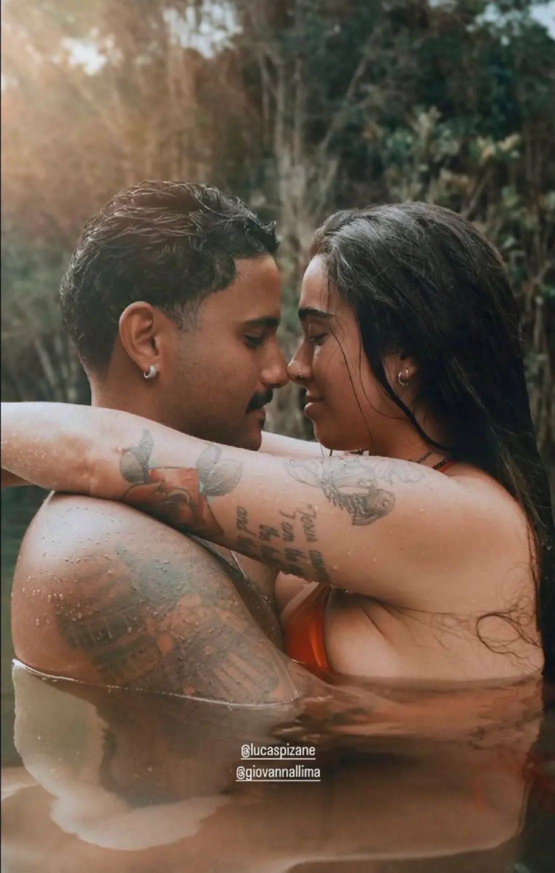 Pizane e Giovanna juntos em clique nas redes