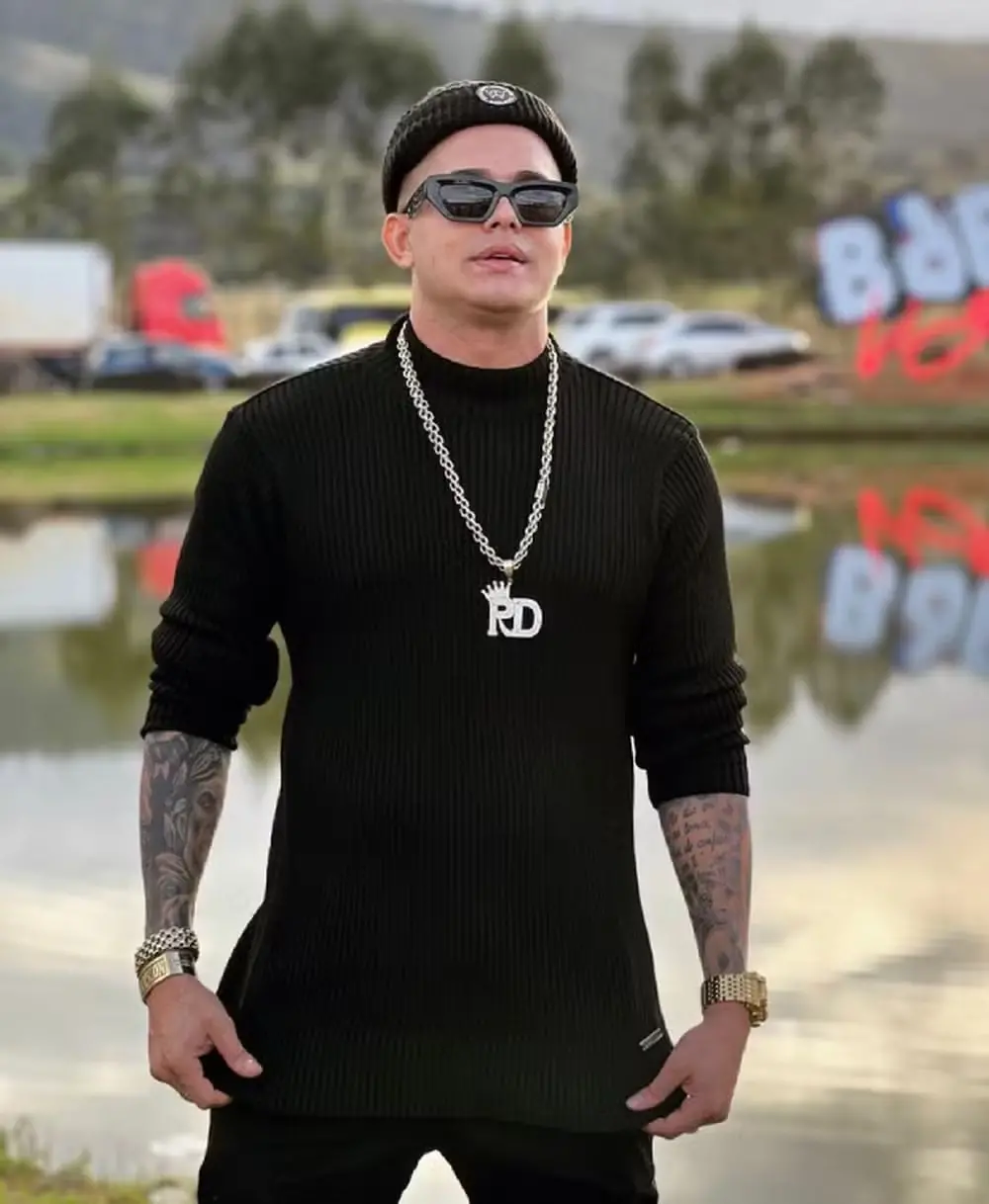 Influencer e rifeiro da Bahia, Rahmon Dias