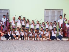 Ação da Orquestra Contemporânea Brasileira promove acesso à educação musical para cerca de 60 crianças e adolescentes de Itapajé