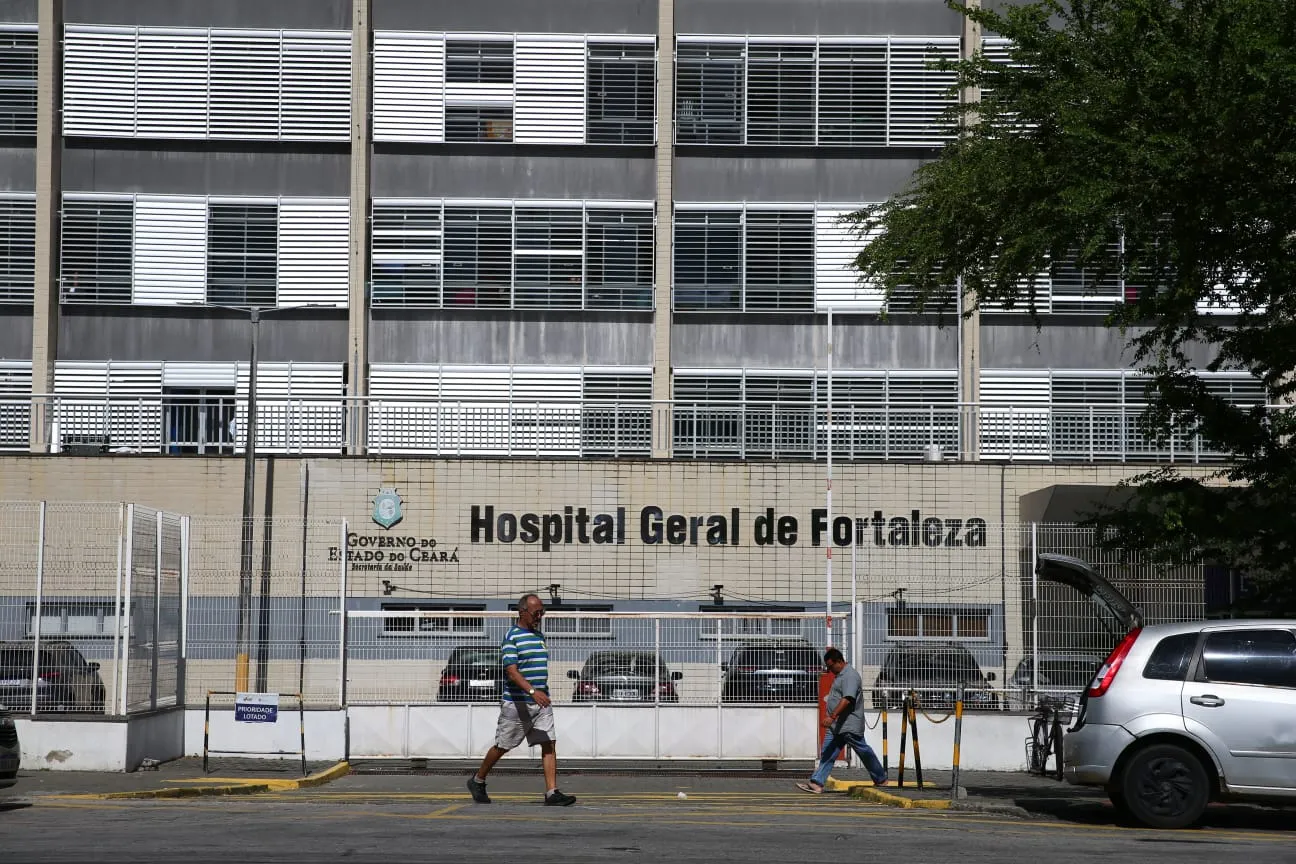 Fachada do Hospital Geral de Fortaleza (HGF), no bairro Papicu