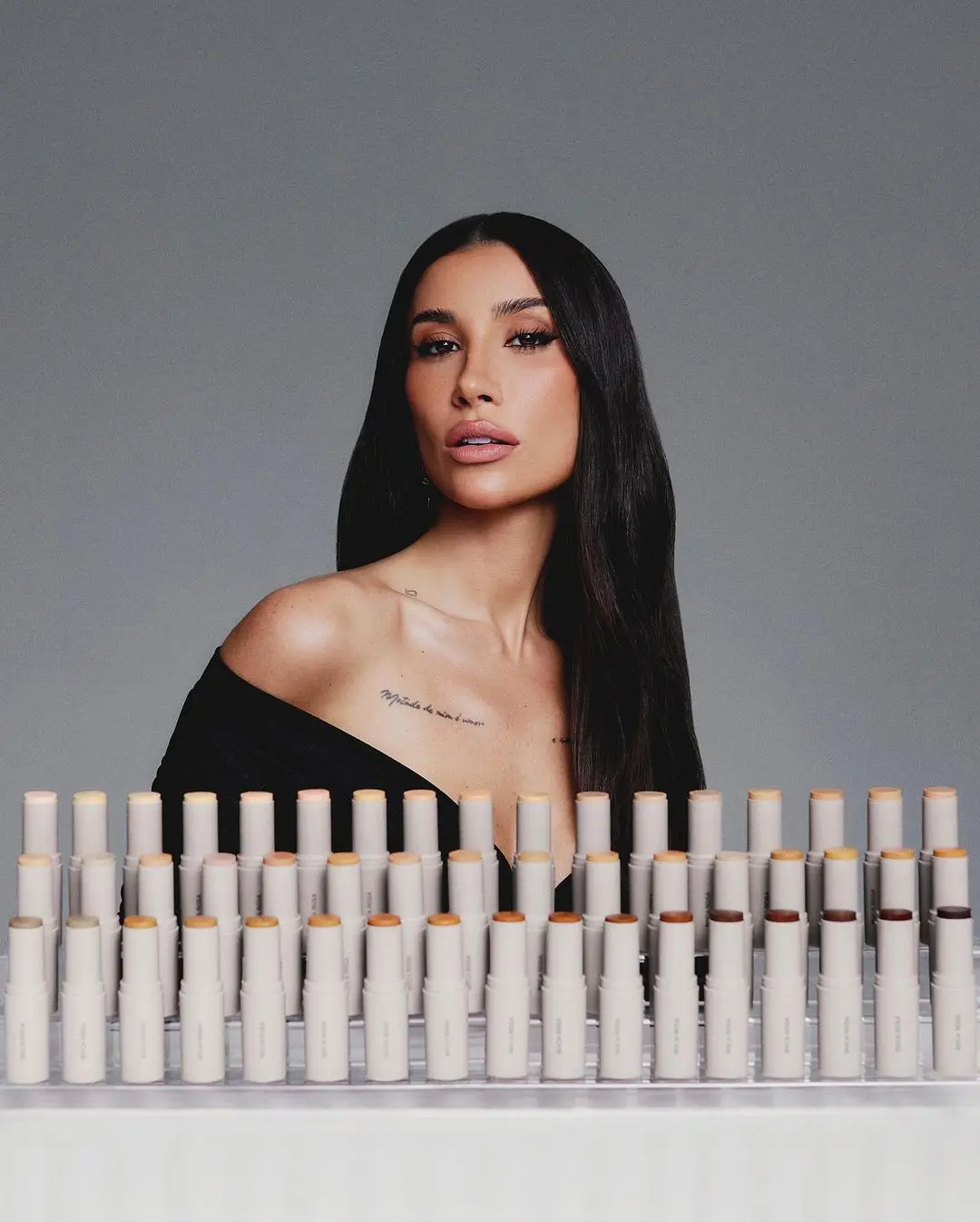 Bianca Andrade se prepara para lançar os novos produtos da marca Boca Rosa