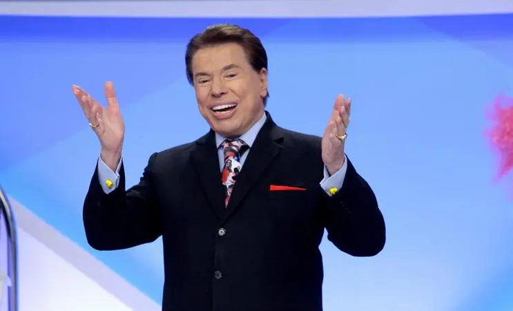 Silvio Santos apresentando o 'Programa Silvio Santos'