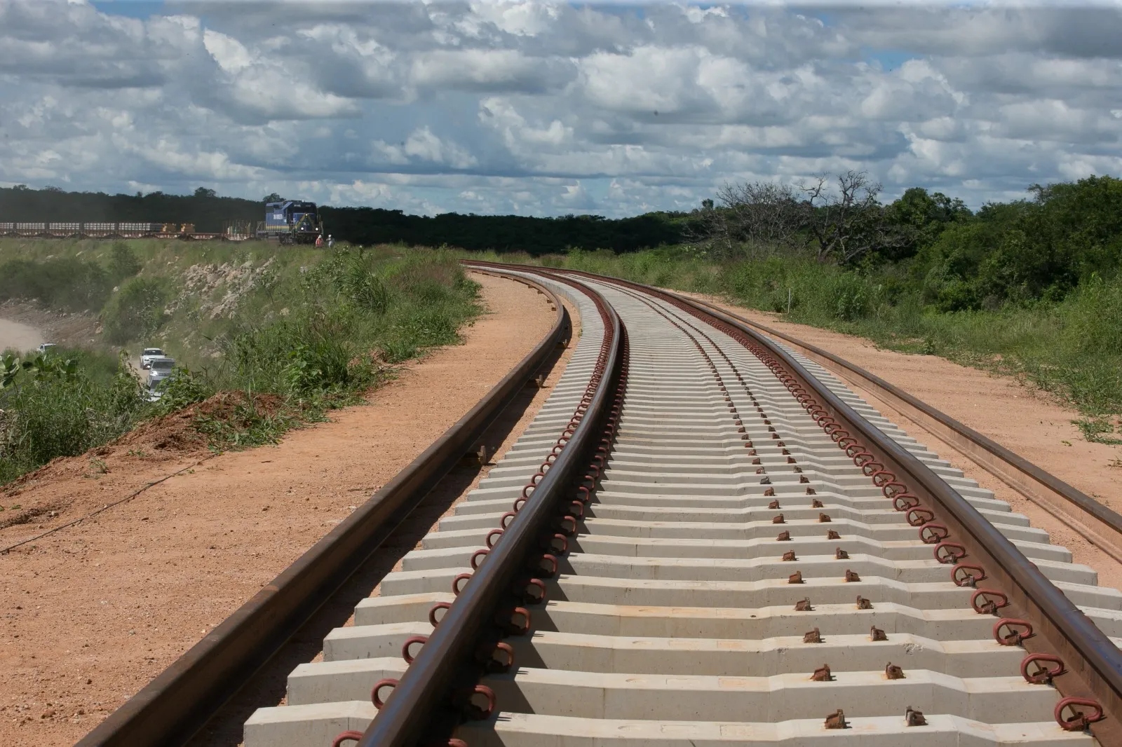 Obras da Ferrovia Transnordestina devem ficar prontas em menos de três anos, garante TLSA