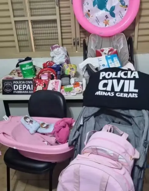 Itens de bebê apreendidos pela Polícia