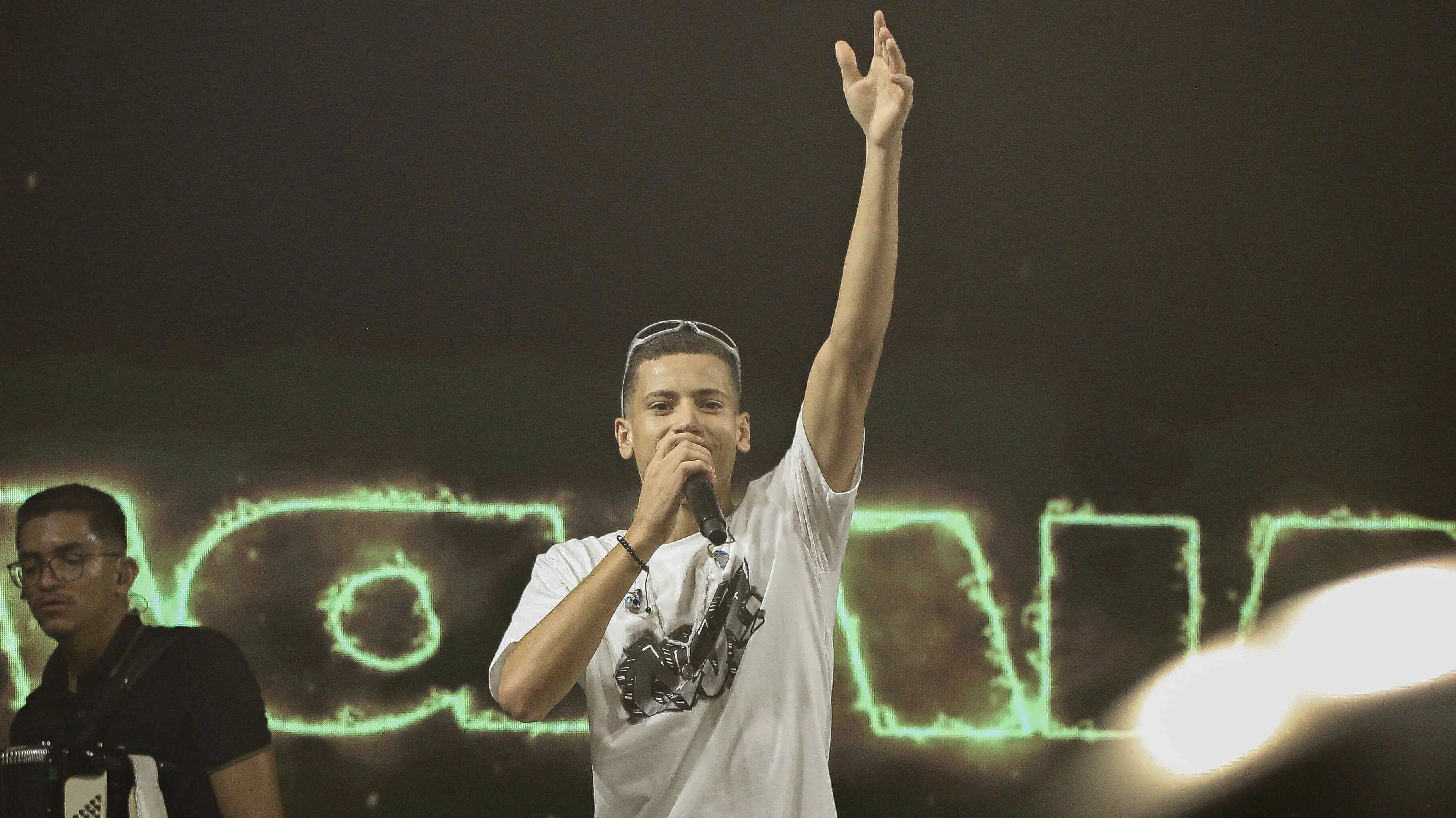 Manim Vaqueiro é único membro da família que trabalha com música