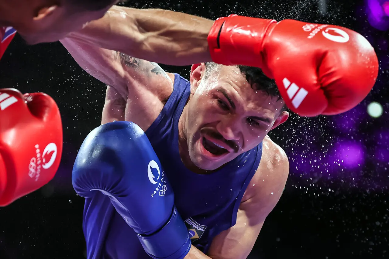 Michel Trindade em ação no boxe